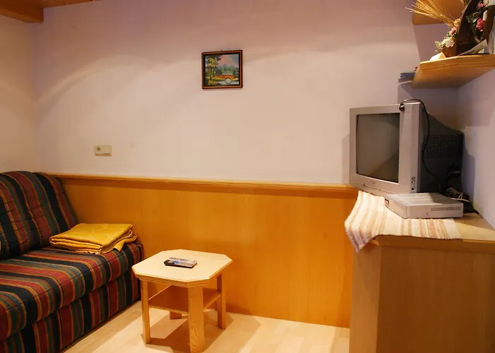 בית הארחה Haus Venetblick 3*