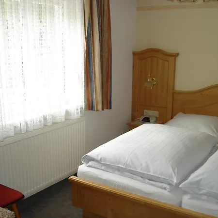 Haus Venetblick Guest house Wenns