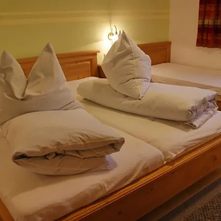 Haus Venetblick Guest house 3*